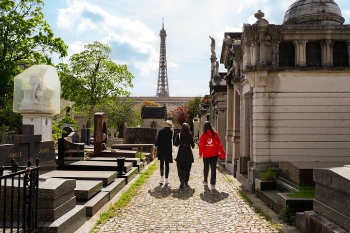 Uncommon Paris: Hidden Passy & Eiffel Viewpoints