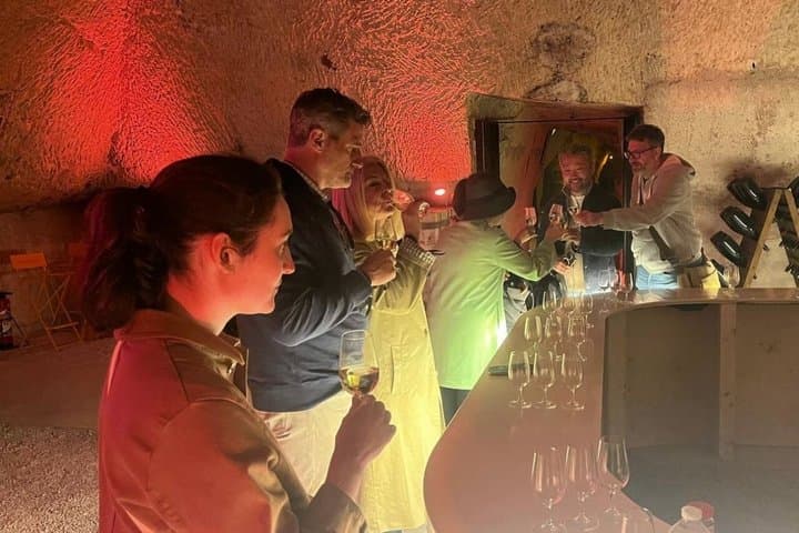 Private Champagne Day Trip from Paris with 7 Tastings & Lunch