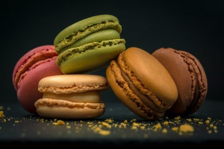 Private Tour of Paris Arc de Triomphe Champs-Élysées and Macarons
