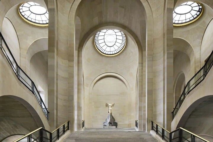 Louvre Museum Early Access Private Tour with Mona Lisa