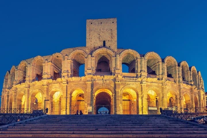 TOP Arles : Private guided tour with your mobile