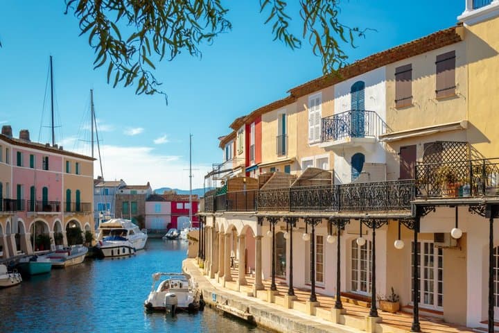 St. Tropez and Port Grimaud Sightseeing Tour from Cannes