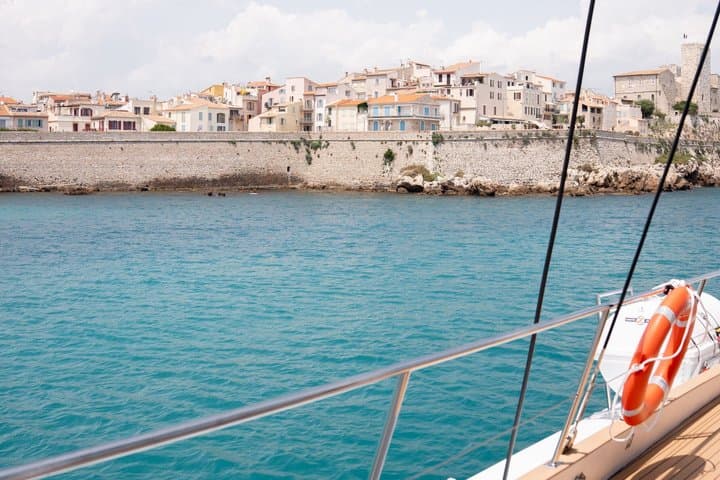 Maxi Catamaran Check-out from Nice or Villefranche with transport