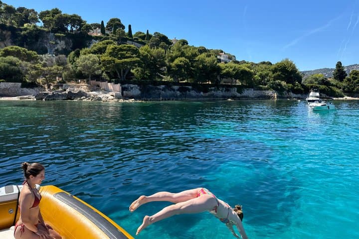 Cagnes : Snorkeling & Scenic Swim Stop to Cap d' Antibes