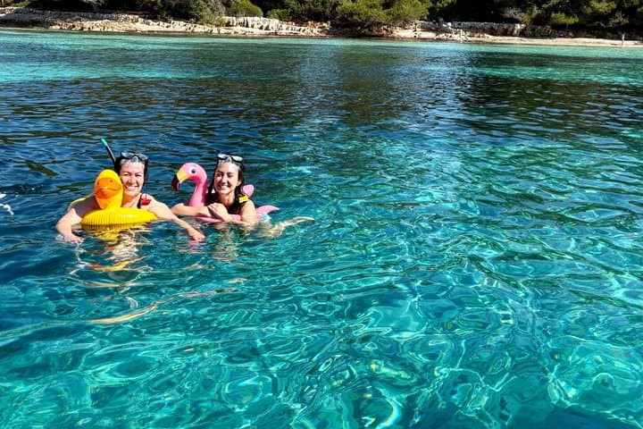 Cagnes : Cap d Antibes and Lerins Islands Boat Trip with snorkel