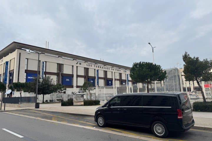 Premium Electric Van Excursions Marseille and Cassis