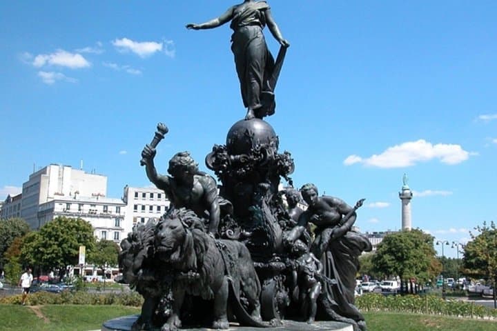 Private tour of Paris on the theme of the French Revolution