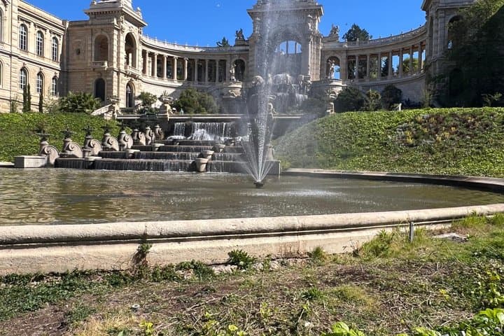 Guided tour in the heart of Marseille