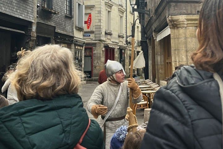 Unusual guided tour of immersion tours in the Middle Ages