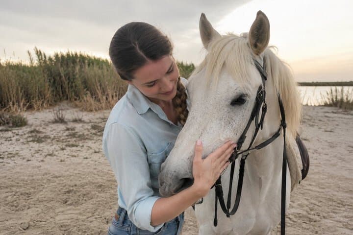Scenic Horseback Ride Through the Camargue