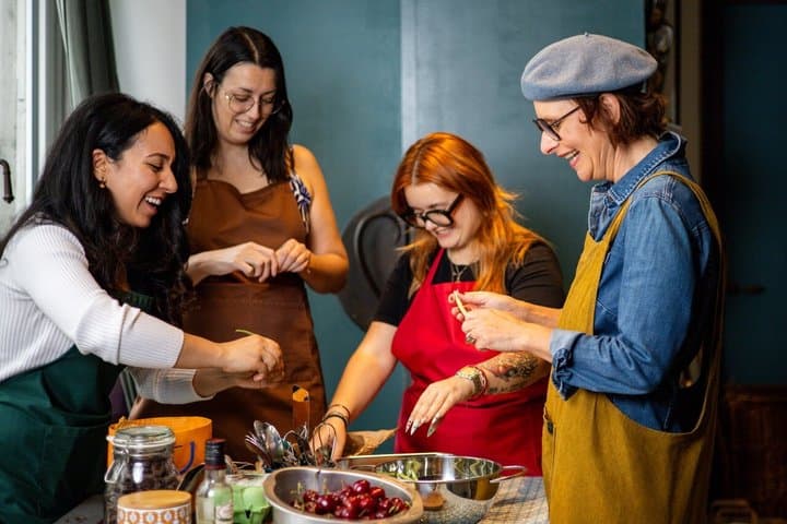 Paris French Cuisine Small Group Cooking Class with Lunch