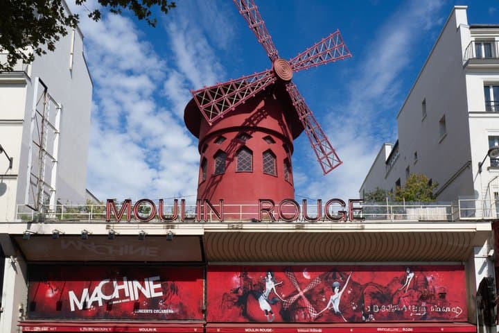Paris: 30+ Sights, Opéra, Perfume Workshop & Galeries Lafayette