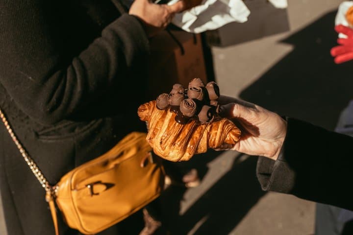 Start Your Day Like a Parisian: Croissants, Chocolate and Culture