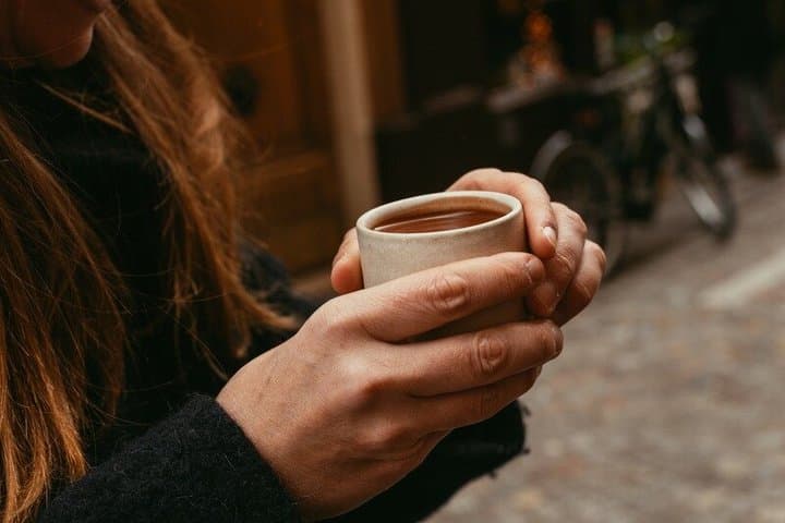 Start Your Day Like a Parisian: Croissants, Chocolate and Culture