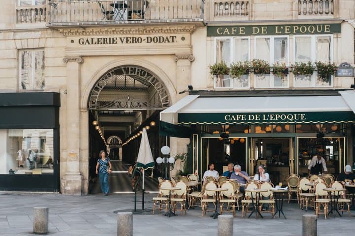 Paris: Hidden Covered Passages Walking Tour (Dutch)
