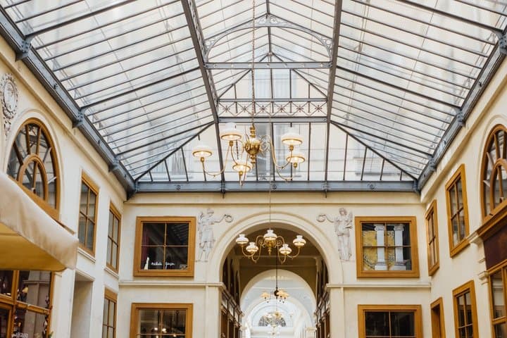 Paris: Hidden Covered Passages Walking Tour (Dutch)