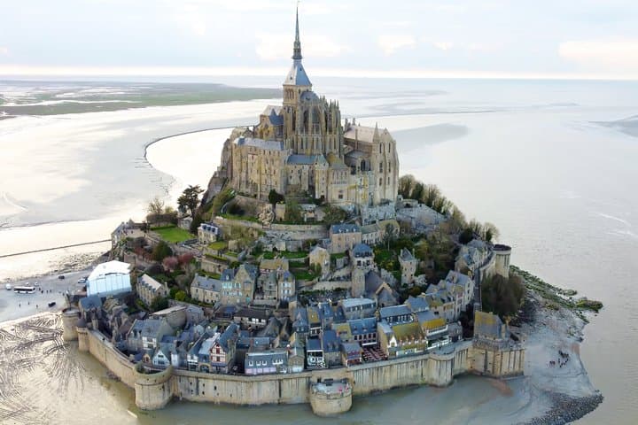 Mont Saint-Michel Shore Tour | Guide & Lunch | From Cherbourg