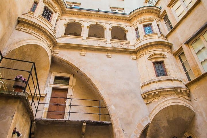 Lyon Private Old Town and Hidden Renaissance Walking Tour