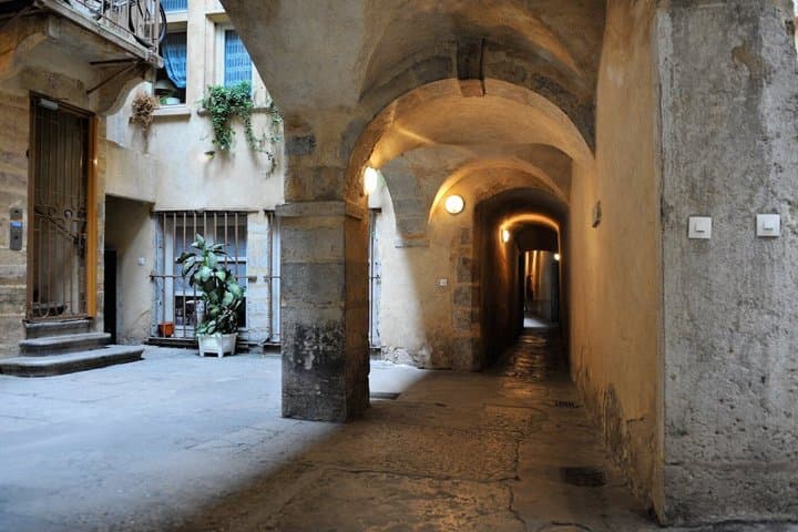Lyon Private Old Town and Hidden Renaissance Walking Tour