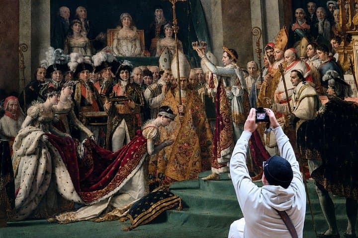 Louvre Museum Small-Group Guided Tour with Masterpieces & Access