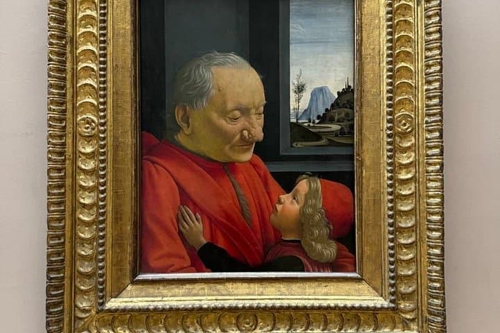Paris Louvre Museum Private Highlights Tour with Included Ticket