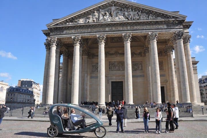 Saint Germain des Prés Private Tour by Electric Pedicab