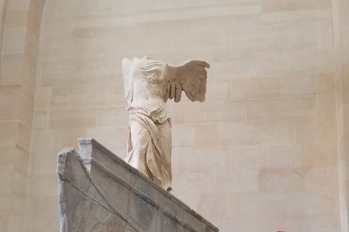 Skip the Line Guided Tour of Louvre Highlights