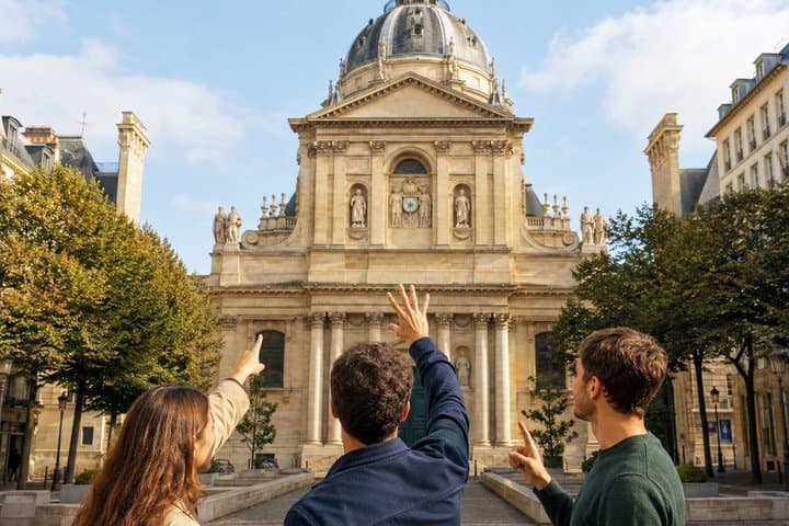 Paris: Panthéon Area: Self-Guided Scavenger Hunt Walking Tour