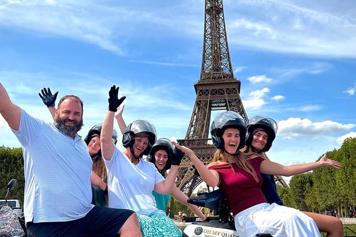 Quad in Paris - Discover the City of Light during a 1h30 Ride