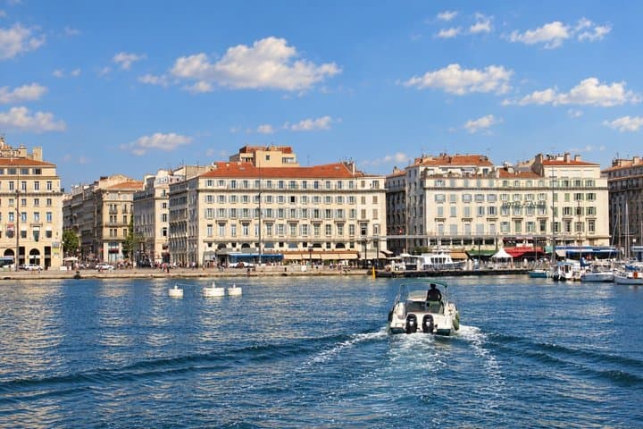 Podcast Tour Marseille 2600 Years of Marseilles Vieux Port