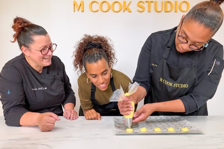 French Macaron Class in Paris