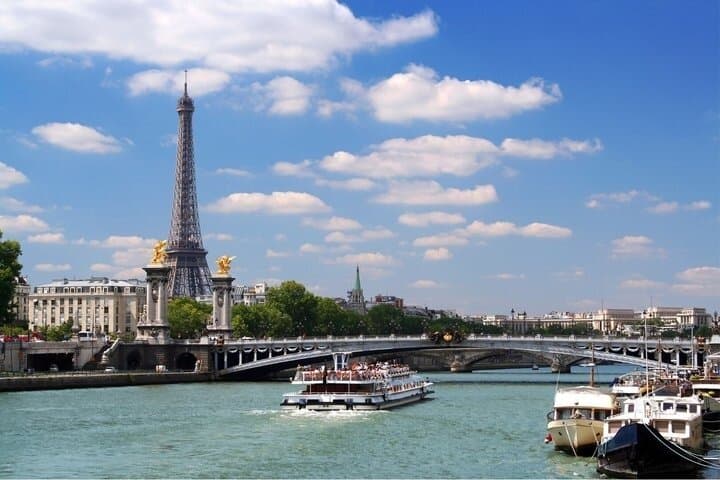 Louvre Museum Ticket and Optional Seine River Cruise