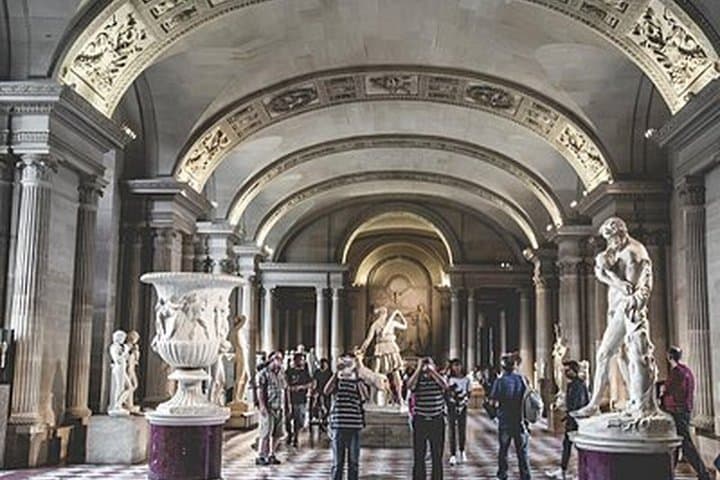 Louvre Museum Ticket and Optional Seine River Cruise