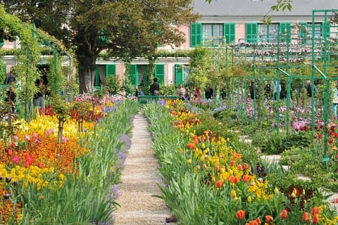 Giverny and Monet's Garden Tour from Paris