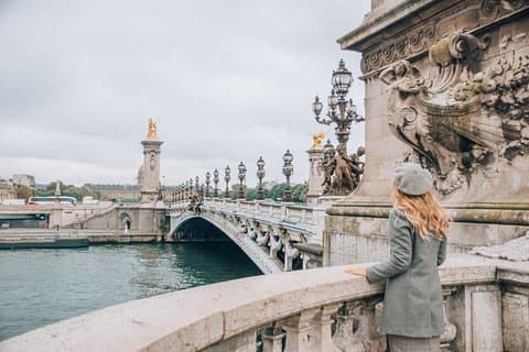 Follow your guide to the best photo spots of the French capital!