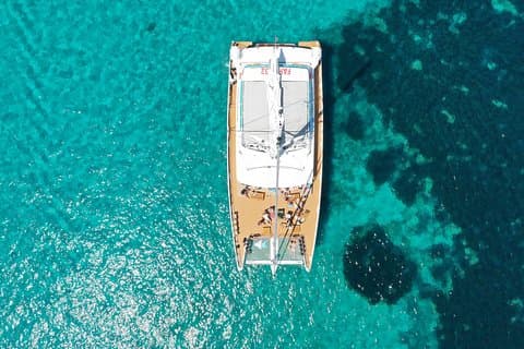TAKE HEIGHT OVER THE RIVAGE CROISIERE II