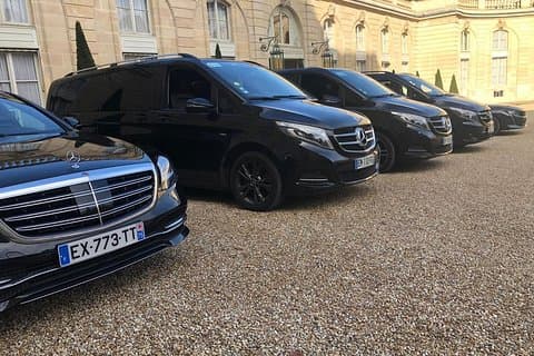Private one way transfer from Paris to London or back