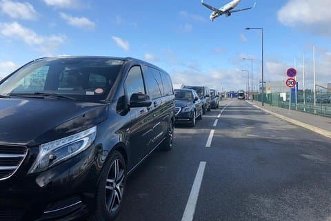 Private transfer from Beauvais airport to Paris or back