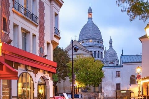 Full-Day Private Van Tour in Paris