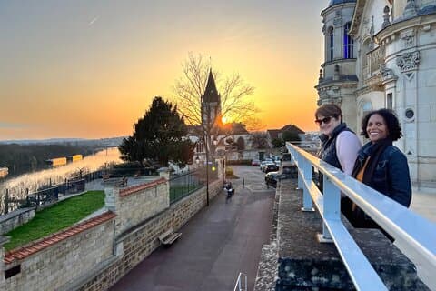 The river Seine, beautiful countryside & sun sets are why so many famous painters loved this area; now known as the "country of the Impressionists".