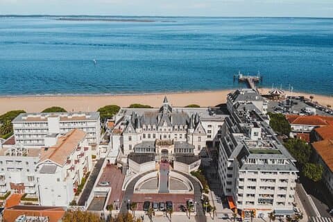 Arcachon: Private City Walking Tour