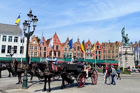 Bruges Highlights & Hidden Gems Small-group from Paris by Minivan