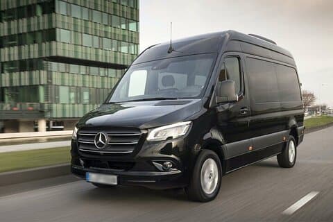 Private Minibus Departure from Avignon to Avignon Airport AVN