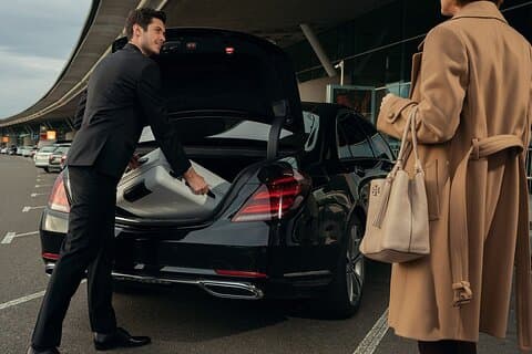 Paris Private Car Service with Professional Driver
