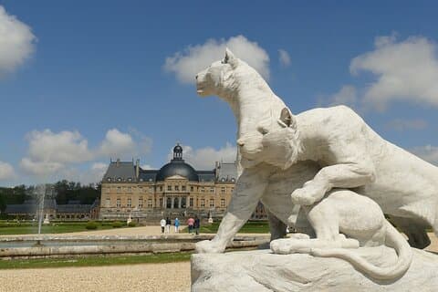 Private Day Trip: Vaux-le-Vicomte from Paris with Transfer