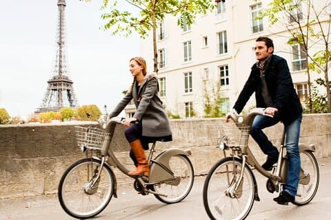 Paris: Bike tour Highlights in Paris SEMI PRIVATE
