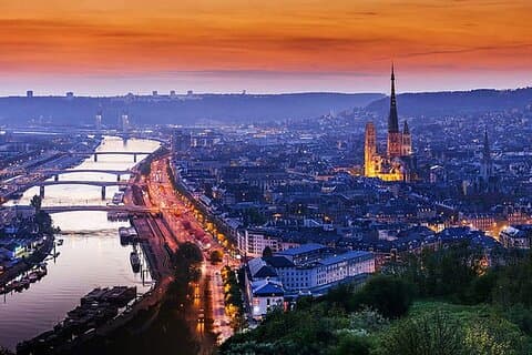 Round-trip shuttle transfer from Le Havre to Rouen