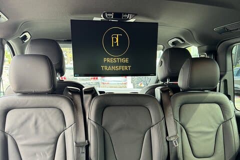 Private Transfer Marseille city center to the Airport by Minivan