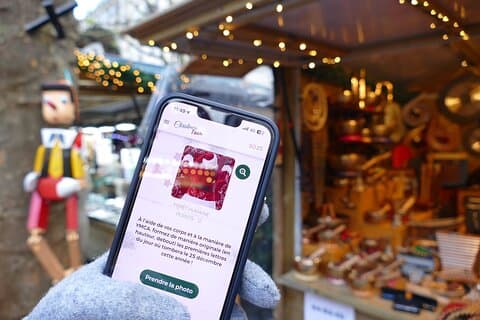 Paris Christmas market unusual track game family to do