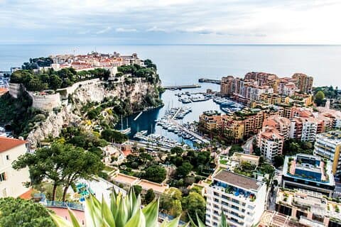 Half day Guided Tour: Monaco and Èze from Nice - local Highlights